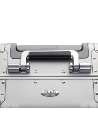 ZERO HALLIBURTON 【雑誌掲載】Classic Aluminum 3.0 機内持ち込みスーツケース 33L 94402 シルバー