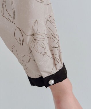 Tiaclasse L 【安田美沙子さん着用・新色/XSサイズ追加・洗える】フラワープリント配色ワンピース ベージュ