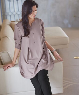 Tiaclasse 【洗える】キーネックバックツイストポンチチュニックブラウス ピンクモカ