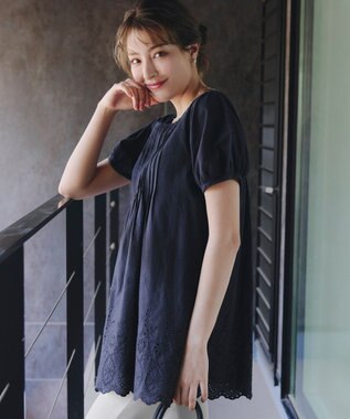 Tiaclasse 【洗える】パンチングレースピンタックチュニックブラウス ネイビー