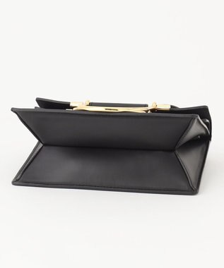 BEIGE， MARY AL TERNA / LEAN Black