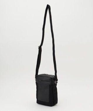 Y'SACCS ブロックモチーフポシェット ブラック