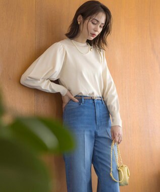 組曲 【WEB限定】ELENAスパンコールバックパール ニット アイボリー系