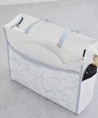 Maison de FLEUR リボンプリントスクエアトートバッグ Light Blue