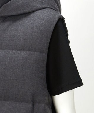 23区 S 【R(アール)】サキソニー ダウンベスト チャコールグレー系