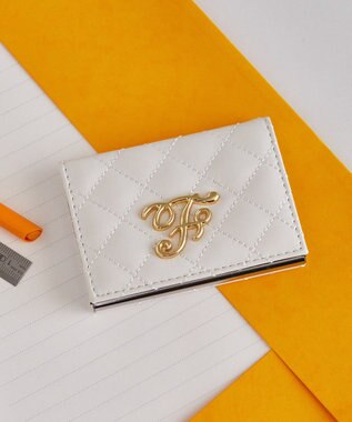Maison de FLEUR Fロゴキルトカードケース