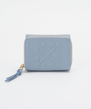 russet エンボスモノグラム三つ折りウォレット(SO-433) L.Blue