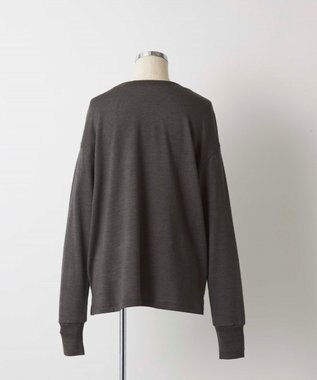 TOQUE 〈大草直子さんアドバイザー〉【ユニセックス】ロイヤルベビーアルパカ×タンギスコットン 裏毛 クルーネックトップス チャコールグレー