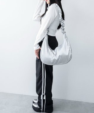 WEGO 【ユニセックス着用ITEM】ハーフムーンドロストショルダー シルバー