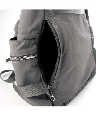 UNBILLION カシュカシュ cachecache / 10ポケットナイロンリュック ダークグレー