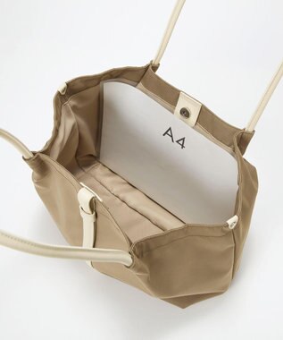 TOPKAPI 【TREASURE TOPKAPI】ナイロン センターベルト トートバッグ　A4 / 軽量 / 肩掛け グレージュ