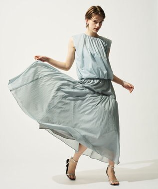 uncrave シアープルーフナイロン ギャザーブラウス サックス