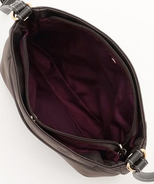 LA BAGAGERIE ポリエステルキャンバス　タックポシェット チョコ