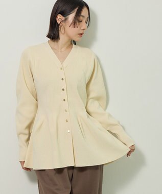 Green Parks 金釦ペプラムニットカーディガン Ecru