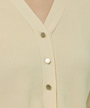 Green Parks 金釦ペプラムニットカーディガン Ecru