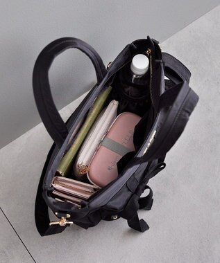 Maison de FLEUR ボンネルリボンショルダーバッグ Black