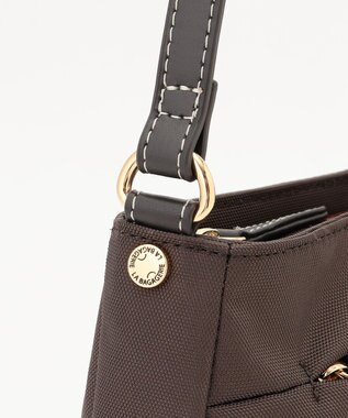 LA BAGAGERIE ポリエステルキャンバス　タックポシェット チョコ