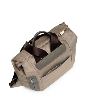 IBIZA ディアリオ　ナイロン　リュック ベージュ