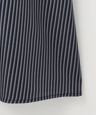 ANY SIS フロントボタンシャーリング ワンピース ネイビーストライプ