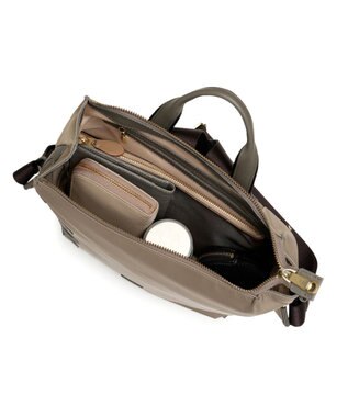 IBIZA ディアリオ　ナイロン　リュック ベージュ