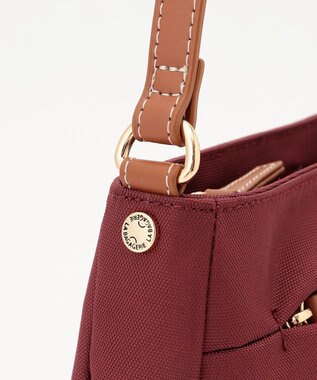 LA BAGAGERIE ポリエステルキャンバス　タックポシェット ワイン