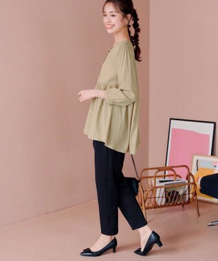 Tiaclasse L 【UVカット・吸水速乾】 “きれい見え” カットソーテーパードパンツ ネイビー