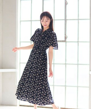 Feroux 【洗える】フラワープリント クラシカル ワンピース ネイビー系1