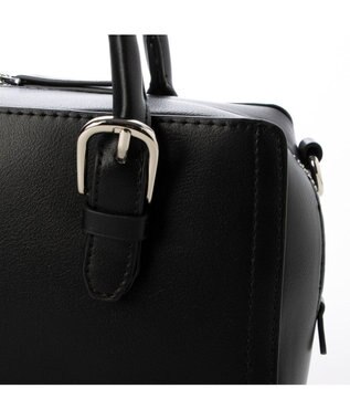 UNBILLION 【テレビ ドラマ着用アイテム】カシュカシュ cachecache / ベルトディテール横長ボストンバッグ ブラック