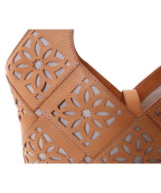 genten サステナブルカットワーク トートバッグ（大） ヌメベージュ