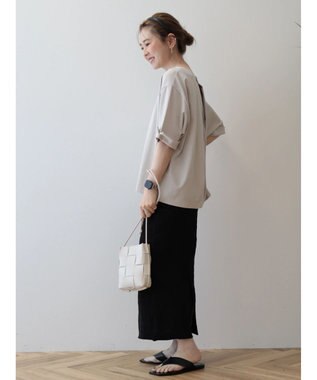 AMERICAN HOLIC 接触冷感バックタック袖折り返しカットプルオーバー Gray Beige