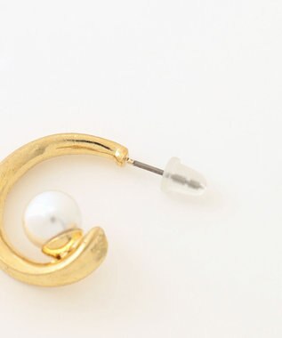 組曲 ドロップフェイクパールピアス ゴールド系