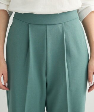 Green Parks ・Ｐｅｔｉｔ　Ｆｌｅｕｒ　タックテーパードパンツ Green