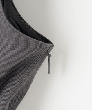 Feroux フリルデザイン サロペット パンツ ライトグレー系