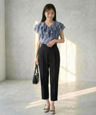 Feroux 【洗える】エアリーフリル ブラウス ブルー系