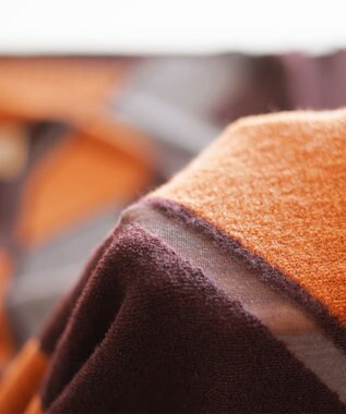 nitorito 【UNISEX】safflower オリジナル紅花柄 ストール navy