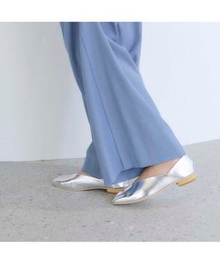 MODE ET JACOMO <carino>スクエアトゥフラットパンプス シルバー