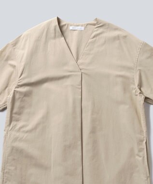 WHITE MAILS 【阿久津ゆりえコラボ】フロントタック Vネック ワンピース ベージュ