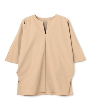 BEIGE， 【接触冷感/UVカット/洗える・BAILA 8.9月合併号掲載】YANN / Vスリットプルオーバーブラウス Beige