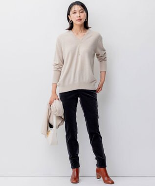 23区 【洗える】23区DENIM ベルベットストレッチ スキニーパンツ スレート