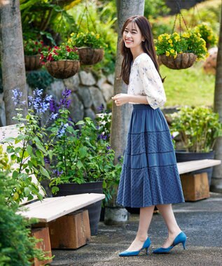 Tiaclasse L 【洗える】花柄Vネックブラウス オフホワイト