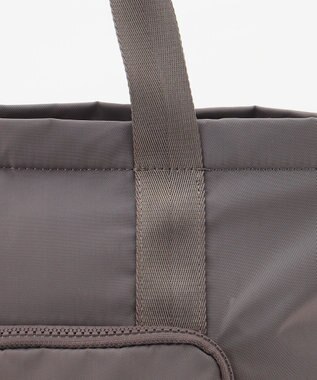 TOCCA 【WEB＆一部店舗限定】METRO NYLON TOTE L トートバッグ L ベージュ系