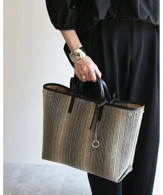 MORROW by thank 【A4サイズ収納可/軽量】VIVIAN OBLONG