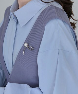 Phoebe クロスメタルパールブローチ　シルバー シルバー