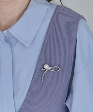 Phoebe クロスメタルパールブローチ　シルバー シルバー