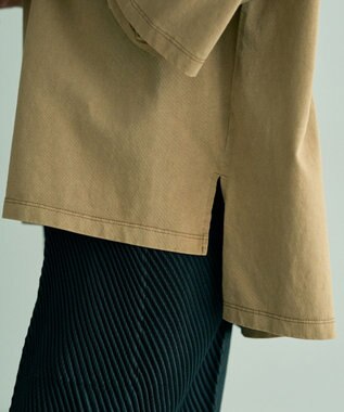 YECCA VECCA ヴィンテージ風箔プリントロゴTee Dark Beige