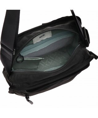 ACE BAGS & LUGGAGE ace. エース ファニップ ショルダーバッグ タテ型 67291 ブラック