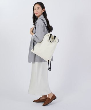 LeSportsac TH CITY KNAPSACK/アップタウンサンドバー/ブラック アップタウンサンドバー/ブラック