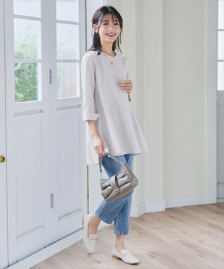 Tiaclasse L 【小倉優子さん着用・選べる袖TYPE・洗える】バックフレアチュニック 七分袖グレージュストライプ