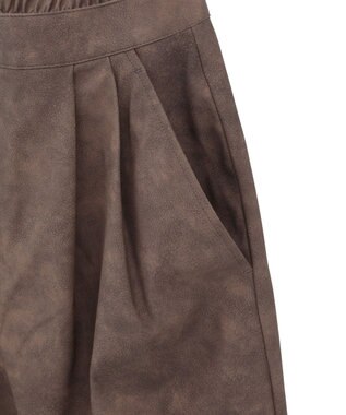 Green Parks レザーライクショートパンツ Brown