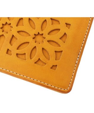genten カットワーク　フラグメントケース イエロー